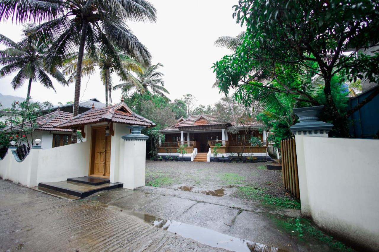 Periyar Heritage Thekkady Exterior photo